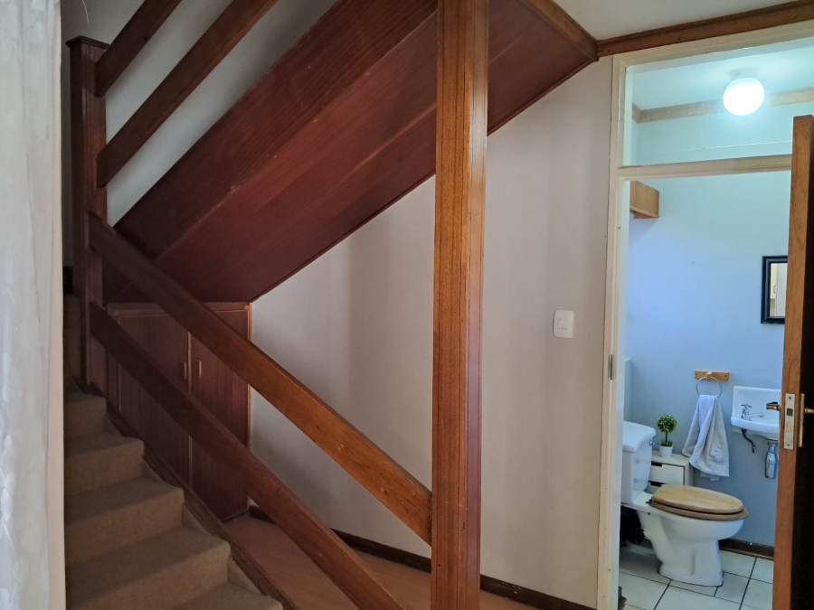 3 Bedroom Property for Sale in Flamingo Park Free State